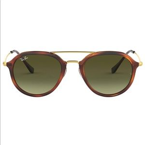 Ray Ban 4253 - Square Sunglasses
